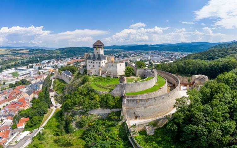 trenčiansky hrad